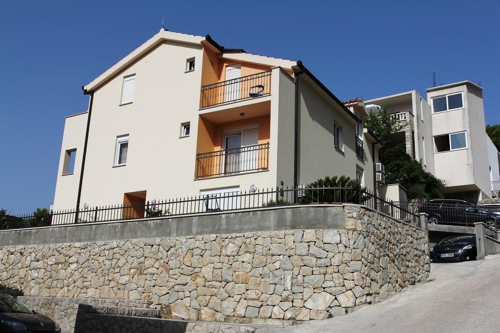 Guest House Davor Tomas Brela Exteriér fotografie